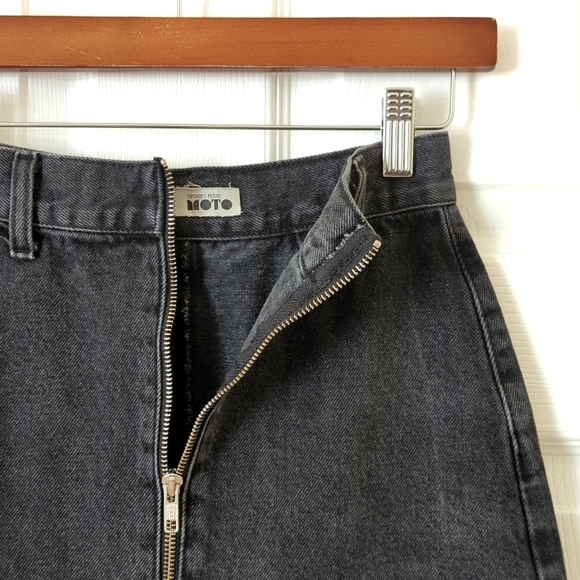 Topshop Moto Classic High Waisted Zip Up Front A-line Denim Mini Skirt Black 2 - Picture 3 of 9